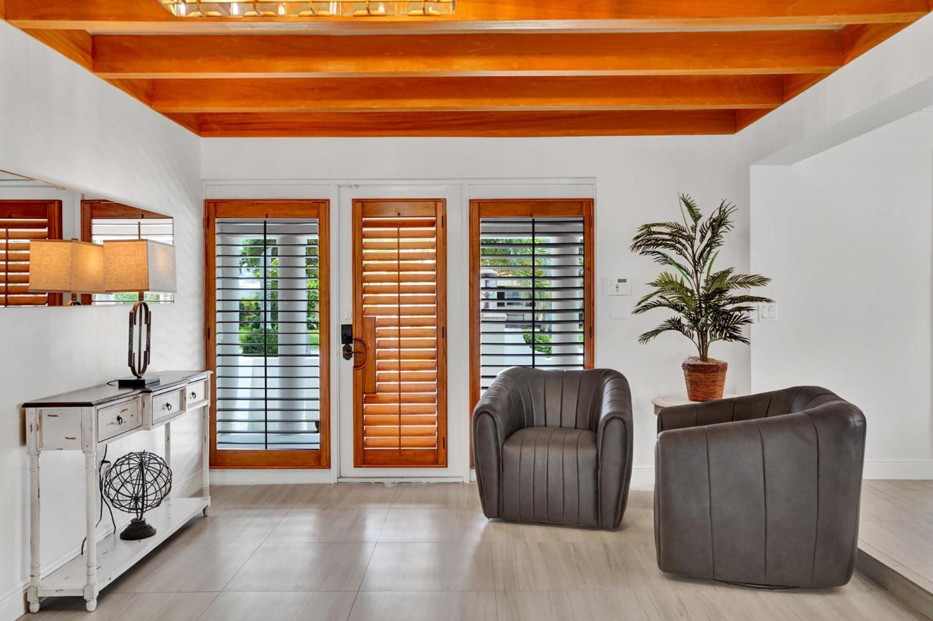 Private Pool With 5 Bedroom Retreat Hollywood Bagian luar foto